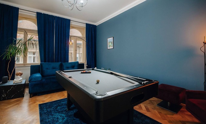 Nove Mesto Apartment | Family Proxima Downtown with Cinema room, Pool Table & Free Netflix