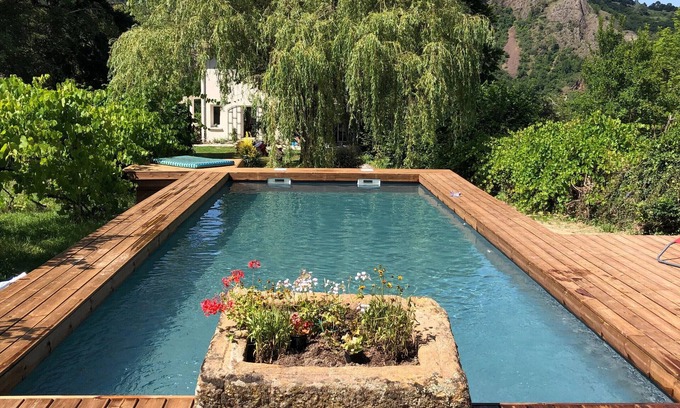 Chamalieres-sur-Loire Cottage | Family Retreat with Pool in Scenic Chamalières-sur-Loire