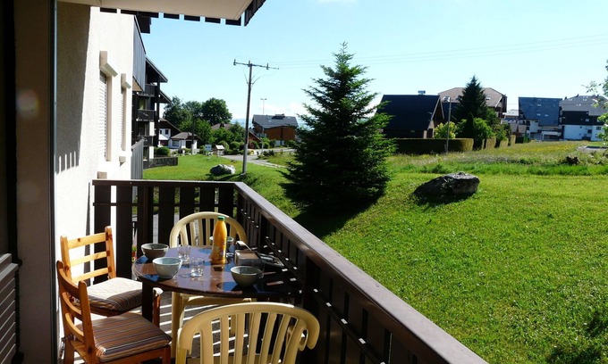 Thollon-les-Memises Apartment | family resort, panoramic with views of Lake Leman, near Switzerland