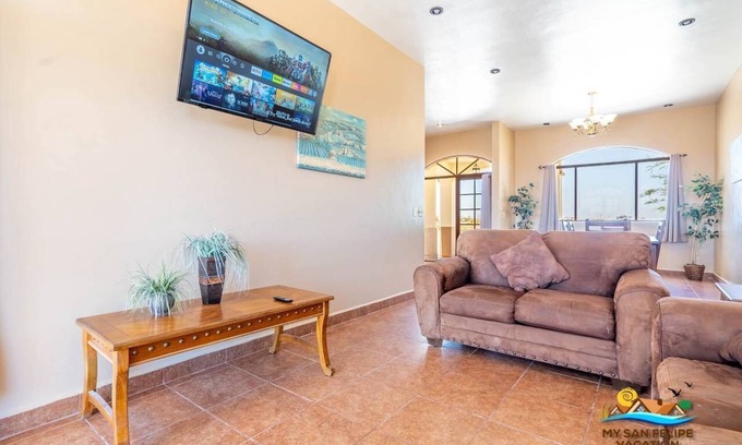 El Dorado Ranch House | Family resort home, pools, tennis, clean shady beach and family golfing
