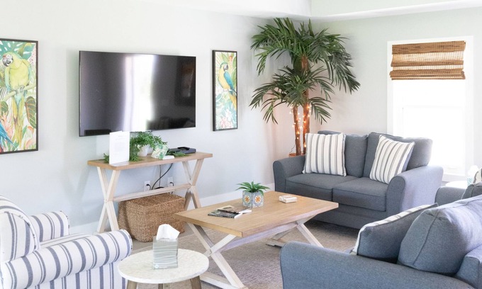 Sebastian Highlands House | Family Retreat South