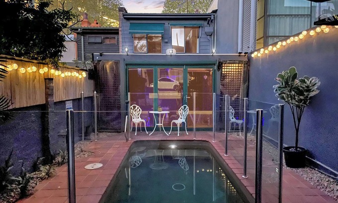 Pyrmont House | Family Retreat: Sydney Harbour, The Star | Pool + Games
