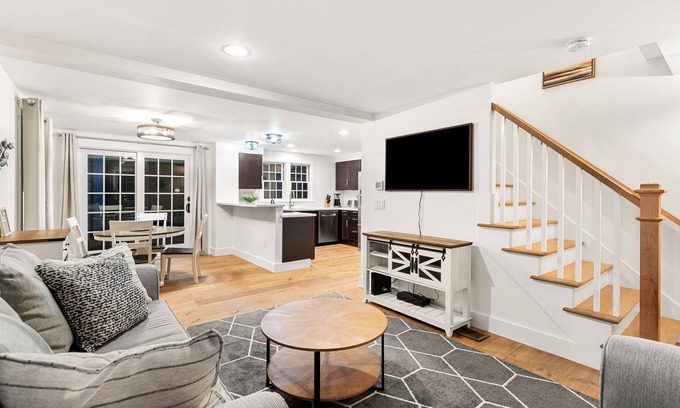 Nantucket House | Family retreat w/outdoor shower, fire pit, plenty of indoor & outdoor space