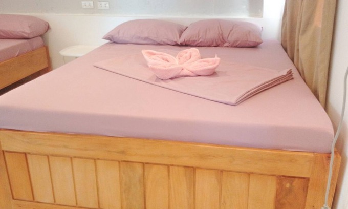 Sipalay Apartment | Family Room 2
