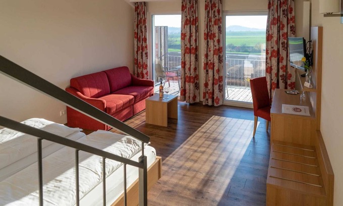 Oedheim Other | Family room Acolon for 2-4 persons - Ferienhof Laurentius