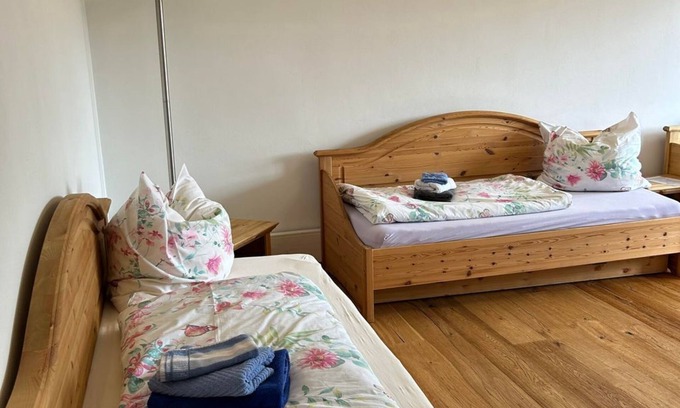 Flammersfeld House | Family room Buche - Guest and seminar house Mensch und Natur