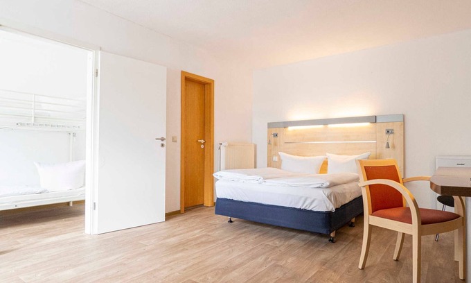Stralsund Apartment | Family room Comfort - Motel Stralsund