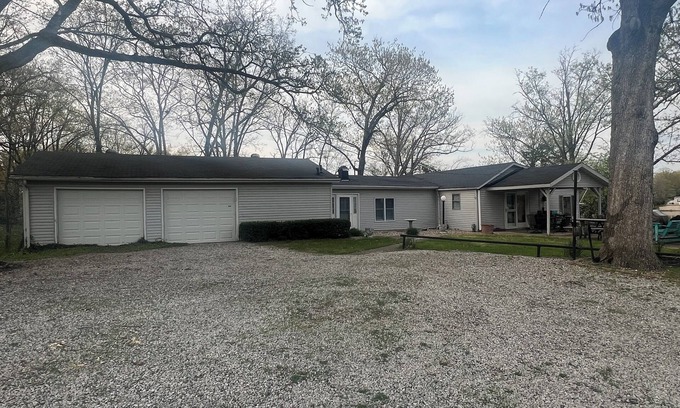 Texico House | Family-sized home with best view of the lake! Firepit and boat access! n