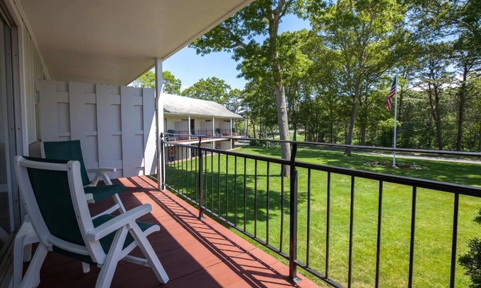 South Yarmouth House | Family Stay in South Yarmouth with Balcony/Patio | Relaxing Outdoor Pool