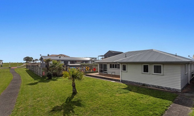 Waiotahi House | Family Tides Getaway