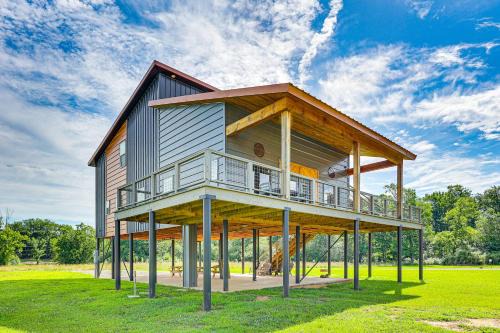Glenwood House | Family Tradition Glenwood Cabin with River Access!