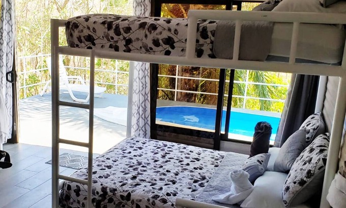 Parrita House | Family Treehouse