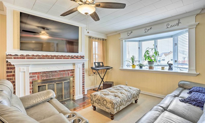 Gibbstown House | Family Vacation Rental: 18 Mi to Philadelphia