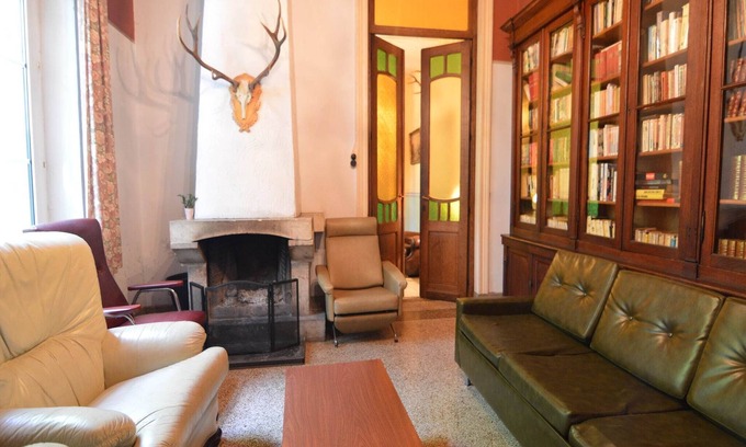 Grimonster House | Family Villa in Ferrières