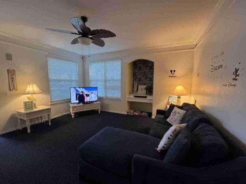 Kissimmee Apartment | Family Villa with a Pool FREE Disney Shuttle - 2 Bedrooms, 2 Baths -Sleeps 8- 3019