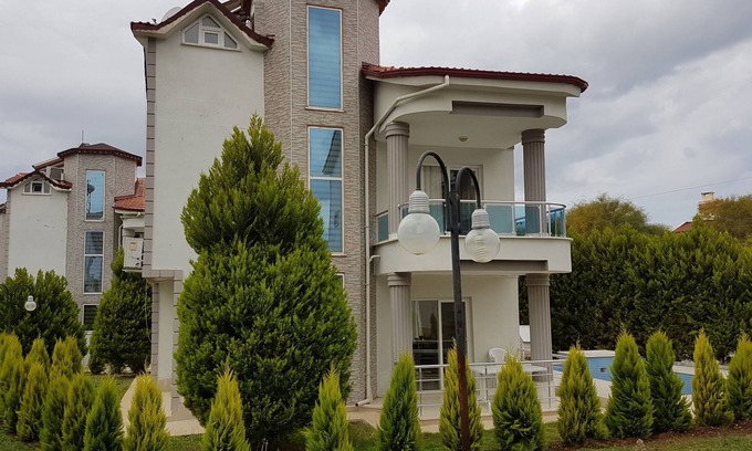 Akbuk Villa | Family Villa with Sea View in Akbuk - 200 meter to sea