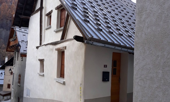 Saint-Chaffrey House | Family Village House 100 m from the slopes in Serre-Chevalier.