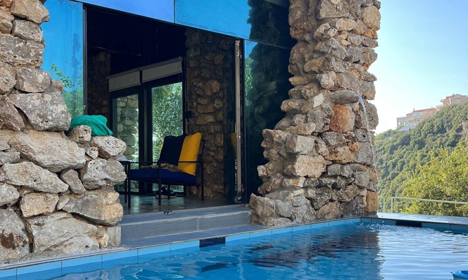 Batroun Cabin | Fannoun Getaway Lodge by Hansa