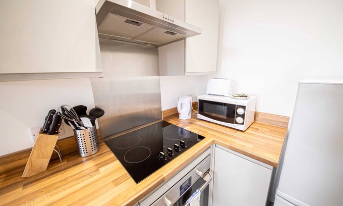 Blackburn Apartment | Fantastic 1 Bedroom Apartment in Blackburn