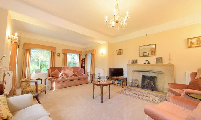 Milborne Saint Andrew House | Fantastic 17th century farmhouse in stunning Dorset