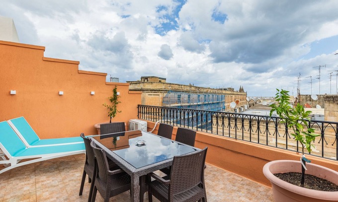 Il-Balluta Apartment | Fantastic 3 Bedroom Duplex Penthouse with Terrace