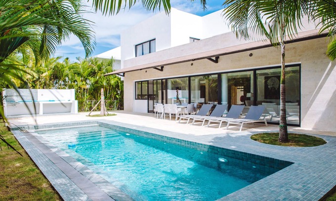 Punta Cana Village House | Fantastic 5 Bedroom Villa in Punta Cana