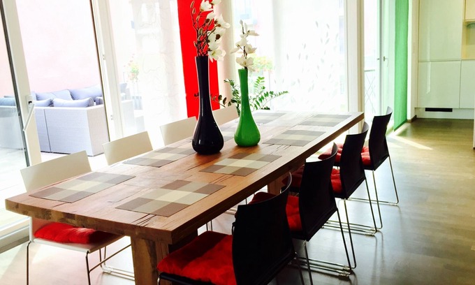 Petershausen-West Apartment | Fantastic apartment overlooking the Rhine 163m², 5 BR., Large terrace