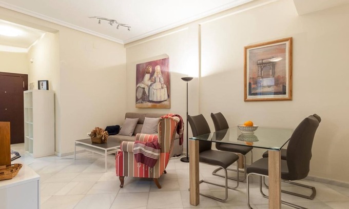 San Julian Apartment | FANTASTIC APT 2 BED CENTRO SEVILLA, PARKING OPC