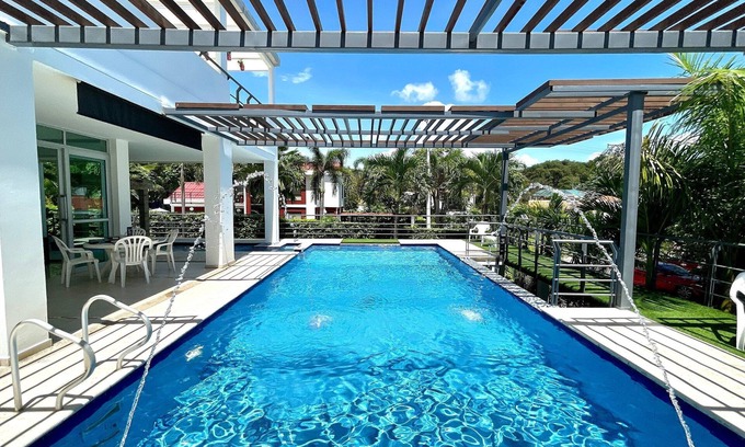 Ricaurte House | Fantastic CASA FINCA private pool, wifi, tv