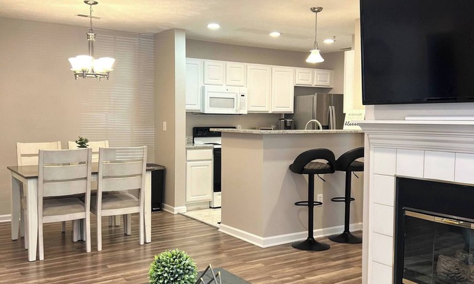 Strongsville Condo | Fantastic Get Away Condo In Strongsville!
