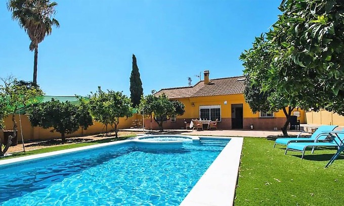 Almensilla House | Fantastic house in the countryside of Seville with private swimming pool and close to the city cente