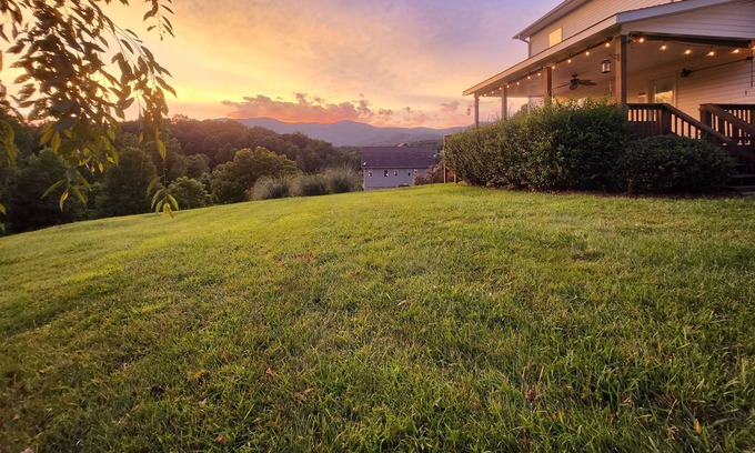 Candler House | Fantastic Mountain Views! Hot Tub! Close to Asheville!
