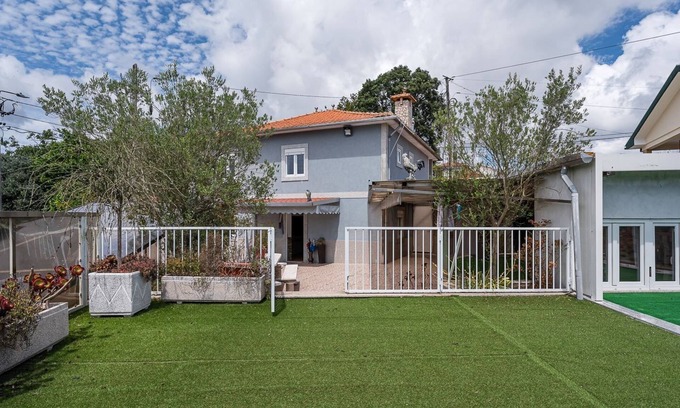 Oliveira De Azemeis Apartment | Fantastic home in Bustelo