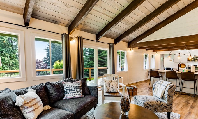 Olga House | Fantastic retreat near the water w/expansive deck & stylish interior - dogs OK