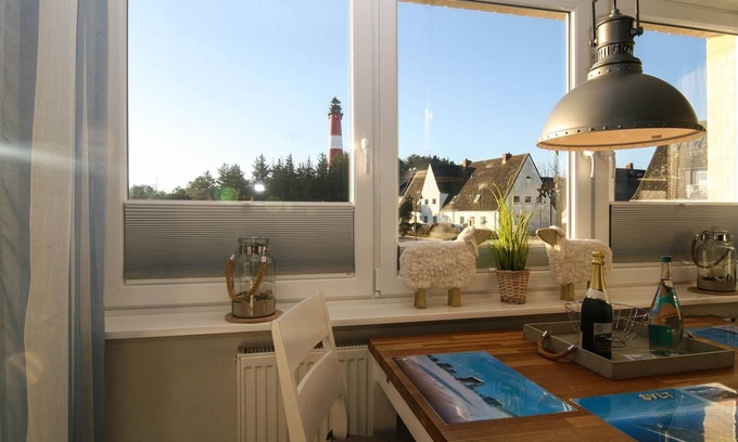 Hornum Apartment | Fantastic sea view over the east side.