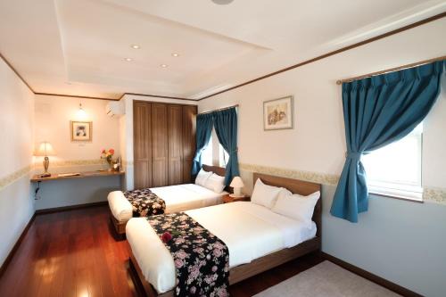 Hirosaki Ski Chalet | Fantastic Story