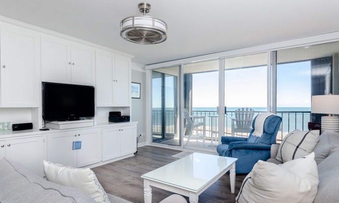 Wrightsville Beach Condo | Fantastic upgraded Station One condo