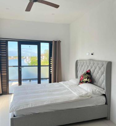 Wailoloa House | fantasy island holiday house
