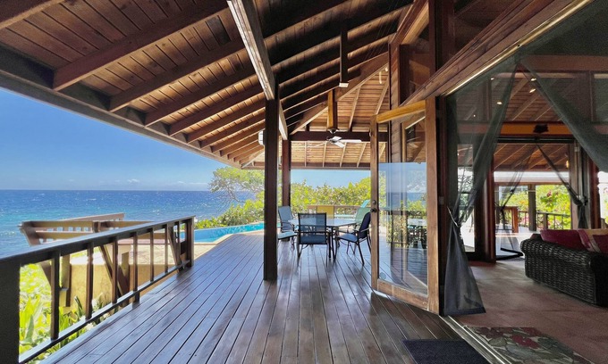 First Bight Villa | Far Tortuga @ First Bight, Roatan