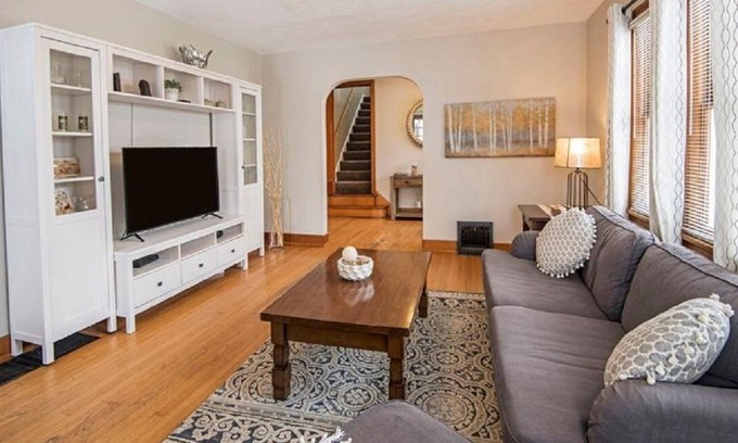 Old Bend House | Farewell Bend House