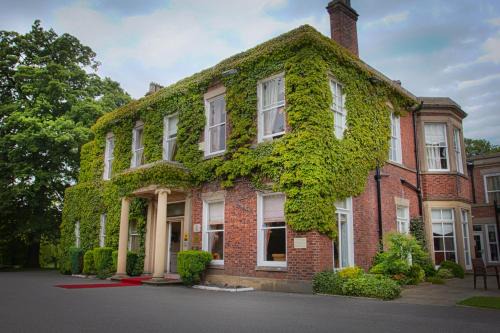 Farington Hotel | Farington Lodge Hotel