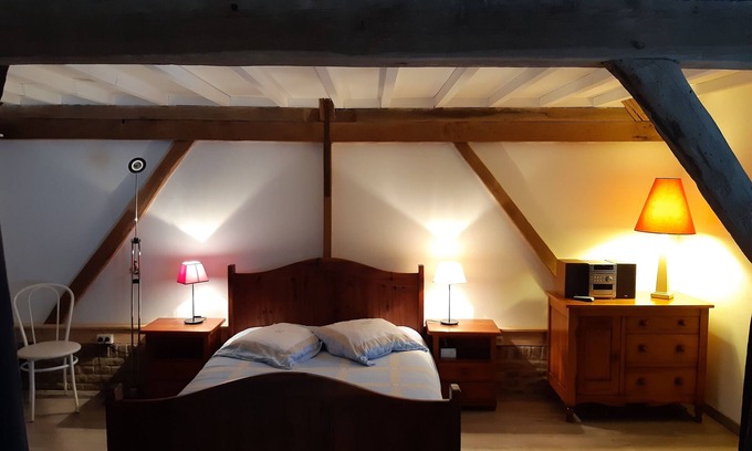 Hangest-en-Santerre Apartment | Farm accommodation