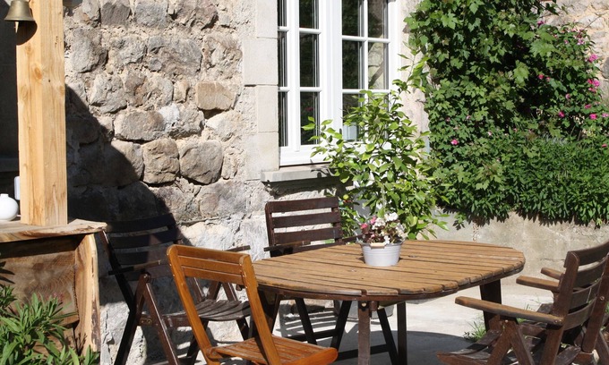 Nozieres Cottage | Farm cottage in the Ardèche mountains