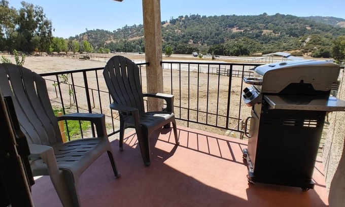 Atascadero House | Farm Guest House between San luis and wine country