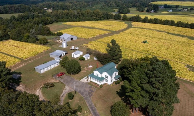 South Hill House | Farm House Getaway