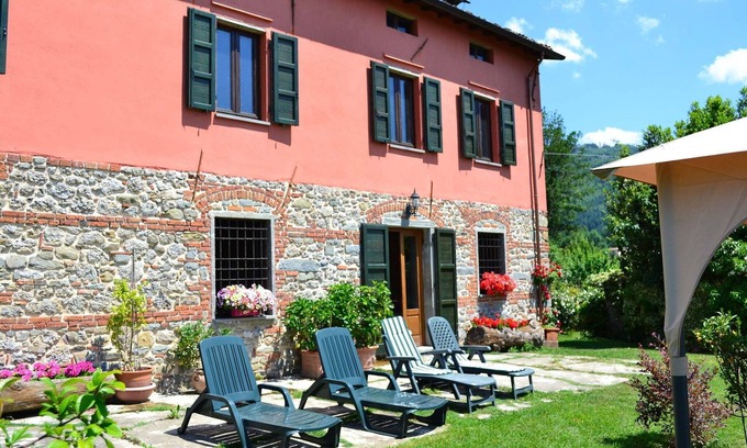 Castiglione di Garfagnana House | Farmhouse near Castiglione di Garfagnana