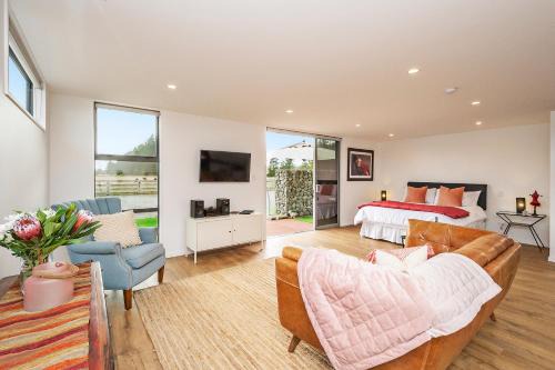West Melton Apartment | Farm Retreat B&B