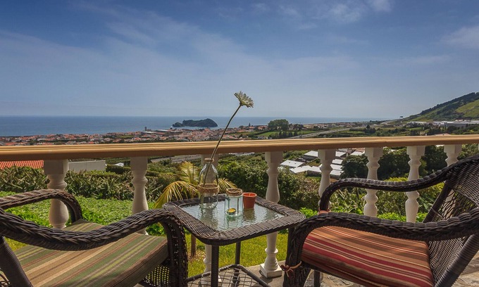 Vila Franca do Campo Villa | Farm Sant`Ana 1 km from Vila Franca do Campo center