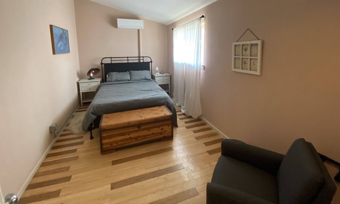 Vacaville House | Farm Stay : Barn Queen rooms