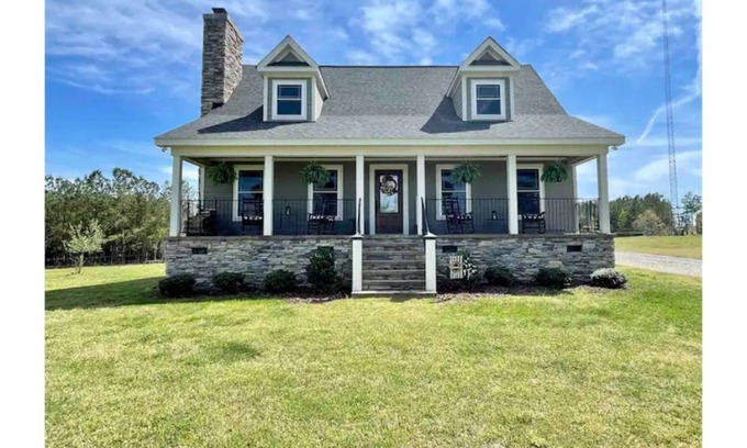 Emporia House | Farm Stay, Country Getaway, Retreat